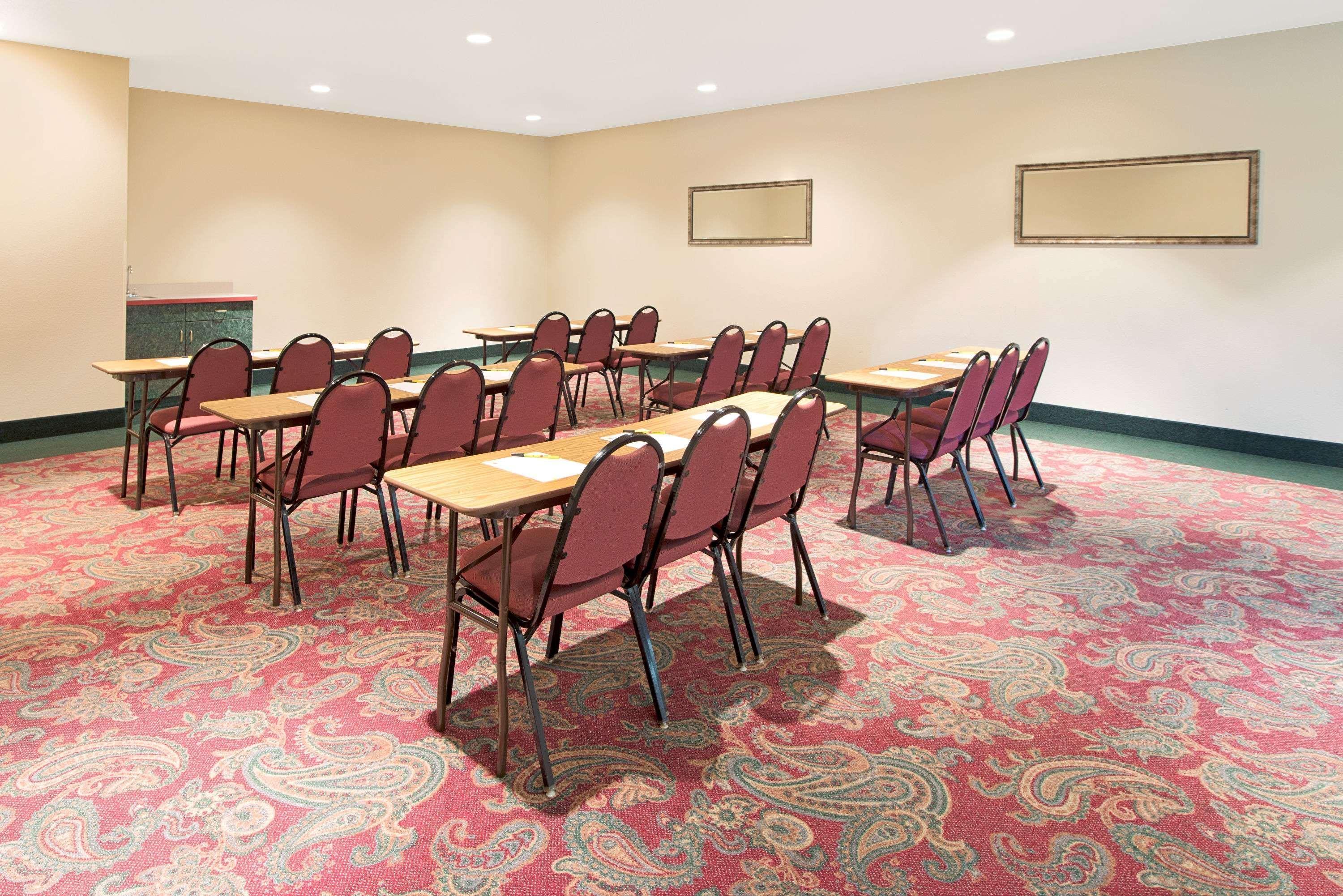 Super 8 By Wyndham Bonne Terre Hotel Exterior photo