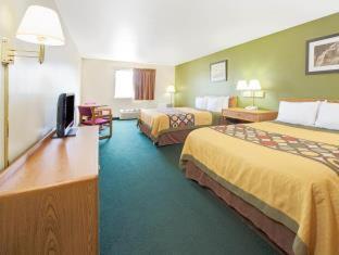 Super 8 By Wyndham Bonne Terre Hotel Room photo
